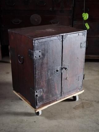 アンティーク和家具専門店 古録展 | 江戸時代から昭和までの逸品が常時