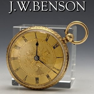 【2021年2月OH済】1869年 英国アンティーク 動作良好 ベンソン 細密彫刻18金無垢 鍵巻き懐中時計 BOX付