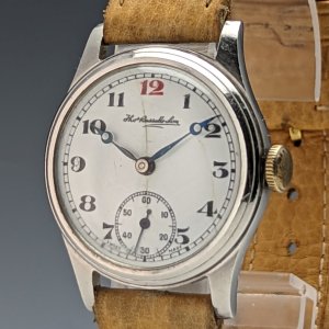【お取り置き中】1940年代 英国ヴィンテージ ラッセル 紳士用腕時計 メタルケース 動作良好