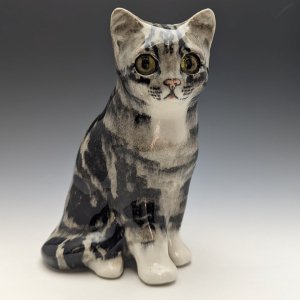 英国 ウィンスタンレイキャット トラ猫 陶器製フィギュリン 高さ18cm（サイズ2）