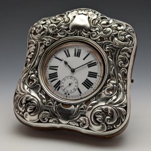 英国アンティーク 純銀装飾 懐中時計ホルダー ゴリアテ懐中時計付（動作品）