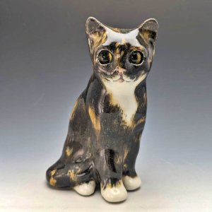 英国ウィンスタンレイ ケンジントンキャット サビ猫 陶器製フィギュリン（サイズ2）