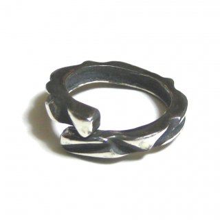 Men's H-model ring
