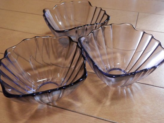 レトロ　ガラス鉢　角鉢　ガラス　型ガラス　器　菓子器　茶道具