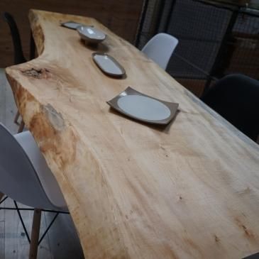 栃の木テーブル 栃（トチ）_1300×910-1090×54_浅草本店_テーブル天板/一枚板