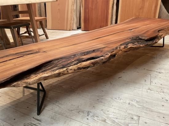 NO1 胡桃（クルミ）一枚板 ｜一枚板テーブル 通販｜大阪｜一枚板・無垢