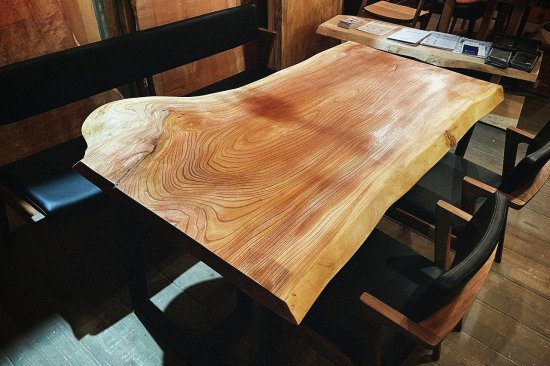 NO16 欅（ケヤキ）一枚板｜一枚板無垢テーブル専門店｜一枚板・無垢板 