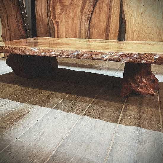 NO1 屋久杉一枚板 ｜一枚板テーブル 通販｜大阪｜一枚板・無垢板家具