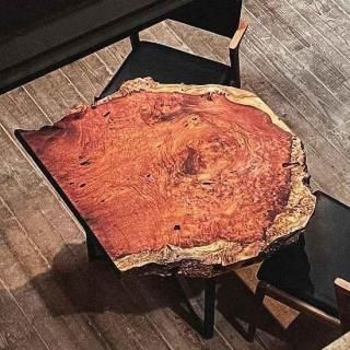 <img class='new_mark_img1' src='https://img.shop-pro.jp/img/new/icons14.gif' style='border:none;display:inline;margin:0px;padding:0px;width:auto;' />NO1 花梨(カリン)一枚板(輪切り)