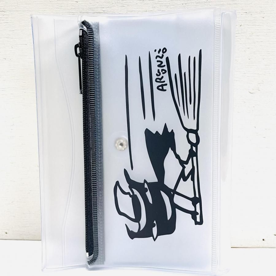 A6サイズケース付きノートカバー ほうきに乗るわるもの