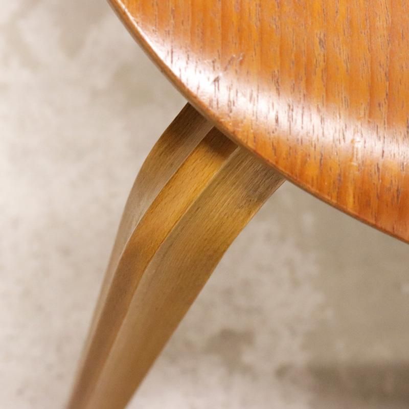 ヴィンテージ家具 / FRITZ HANSEN (フリッツハンセン) / グランプリ