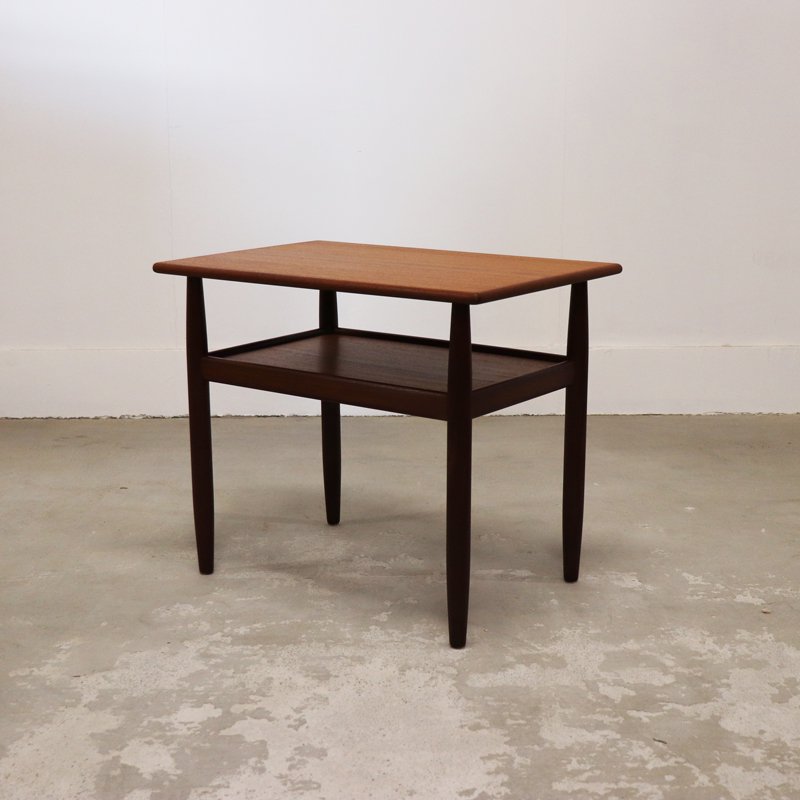 ヴィンテージ家具 / サイドテーブル / 北欧デンマーク / ST-002D
