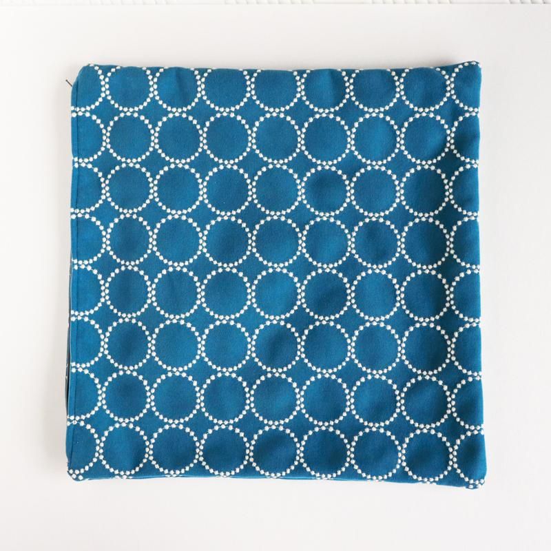 ミナペルホネン/クッションカバー45cm/ブルー- 丁寧な暮らしの店 ミナペルホネン/クッションカバー45cm/ブルー- 丁寧な暮らしの店
