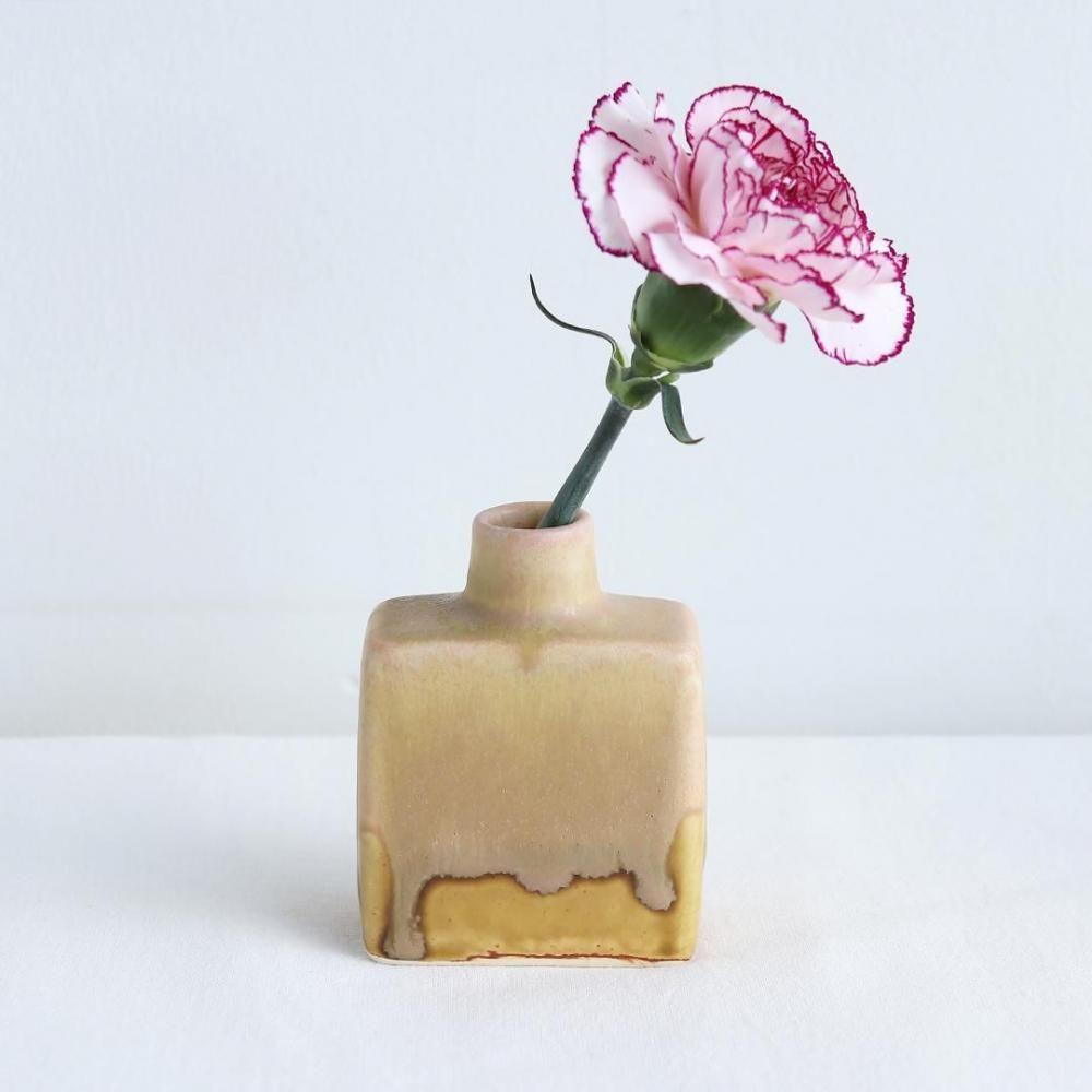 美品・バカラ　フラワーベース　花瓶 Amazon.co.jp: 品 バカラ Baccarat アクアレーユ フラワーベース