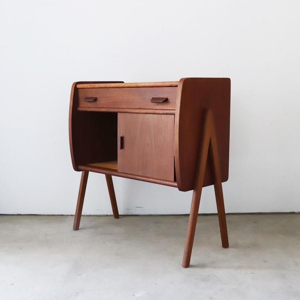 デンマークビンテージ家具 ヴィンテージ家具/ミニサイドボード/北欧デンマーク/42880｜三島