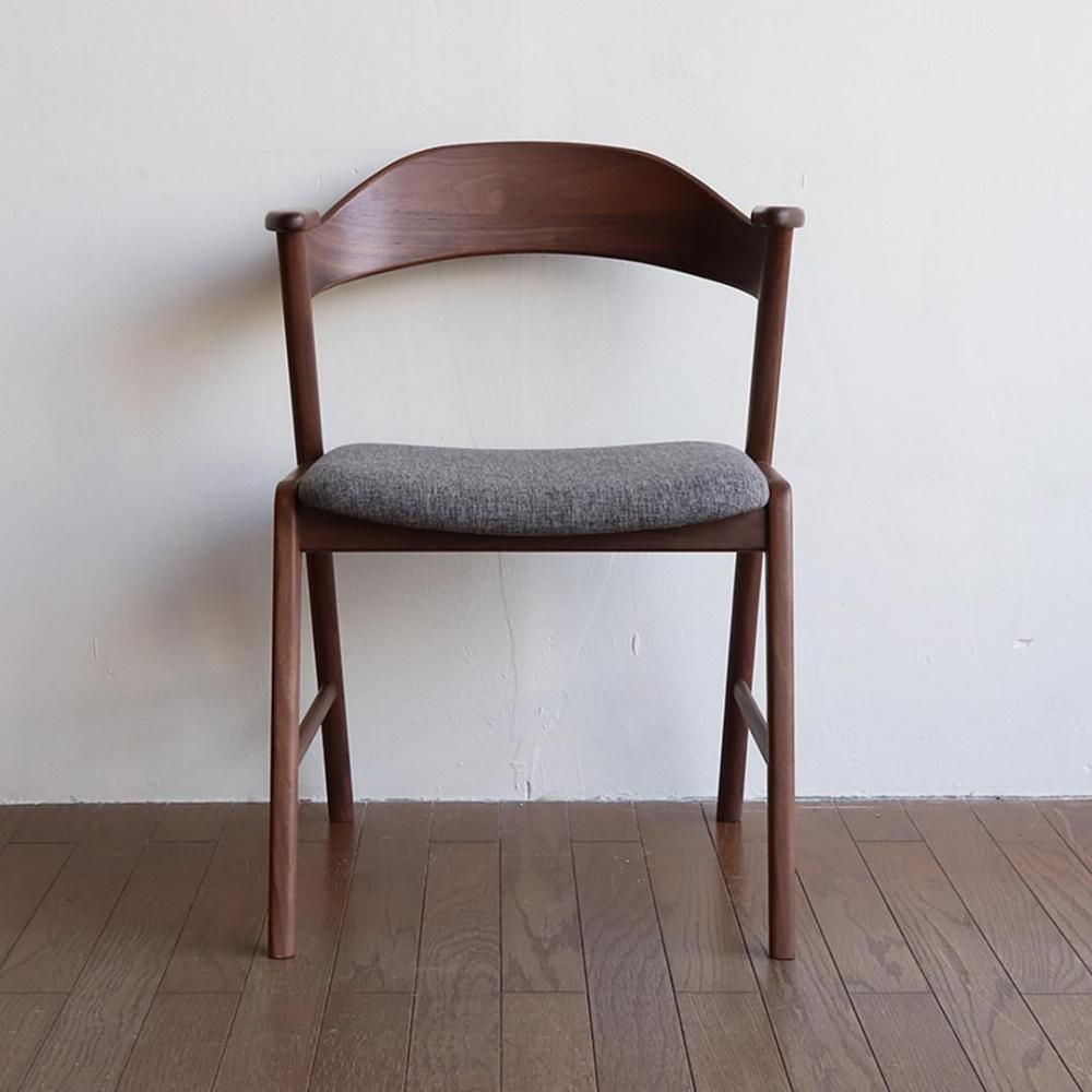 HEN (ヘン) / ダイニングチェア / ウォールナット ｜三島家具