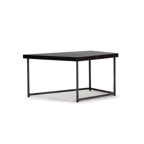 ڤ갷λΤ30OFFTETRA LOW TABLE S-BK