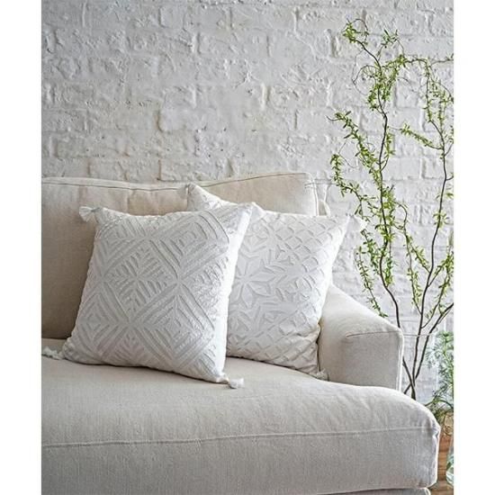 クリアランスセール 50％OFF！】CUTWORK CUSHION COVER