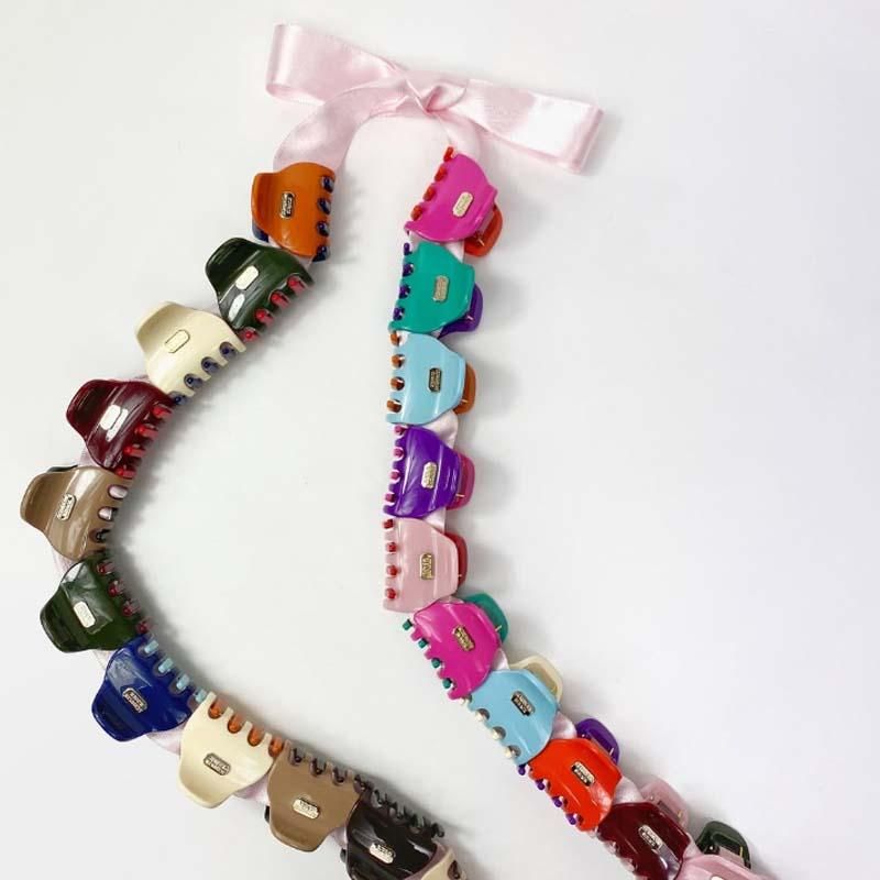 カラフルで楽しいSCRUNCHIE IS BACK(スクランチーイズバック)のヘアクリップ