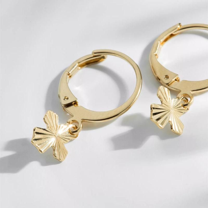 ★パリ発 Louise Damas★Claire クロス 十字架 ピアス GOLD ☆パリ発 Louise Damas☆Claire クロス 十字架 ピアス GOLD