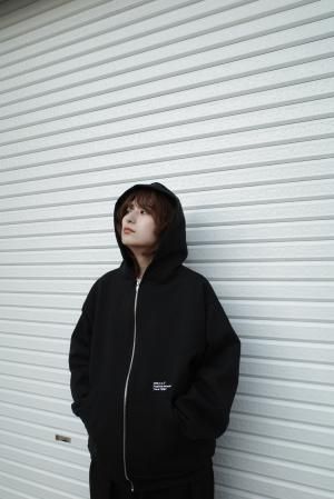 めいびぃ Maison MIHARA YASUHIRO Black Distressed Graffiti Print Zip