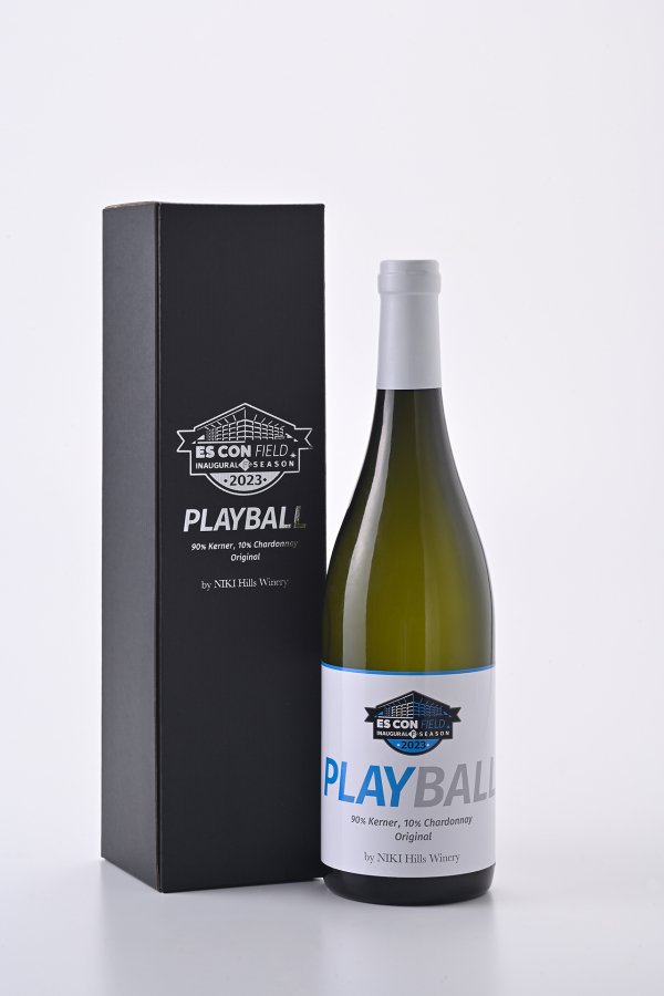 ES CON FIELD HOKKAIDO 2023年開業記念ワイン
PLAY BALL（白）