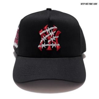 ̵KEEP OUT FAKE LOVE WORLD FAMOUS NY SNAPBACK CAPBLACKRED