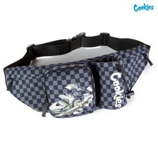 ̵COOKIES THROWIN BANDS PARKER SHOULDER BAGBLACK