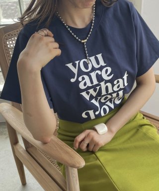 【antic rag】ロゴプリントTシャツ