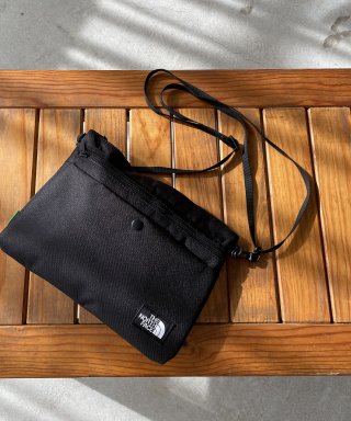 【THE NORTH FACE】ML Light Sling Bag