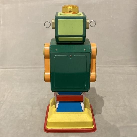 ヴィンテージ・トイ・ロボット：アンサー・ゲーム・マシーン
