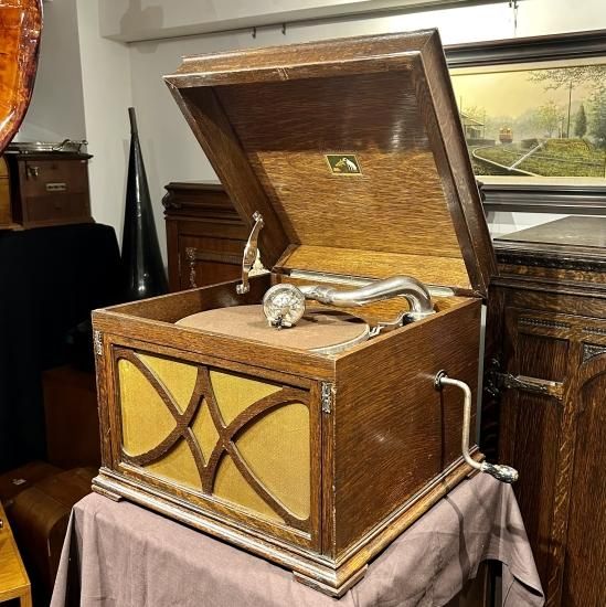 アンティーク　特大　ビクター　八角型蓄音機　稼働品　ラッパ　ゼンマイ式　骨董 アンティーク 特大 ビクター 八角型蓄音機 稼働品 ラッパ