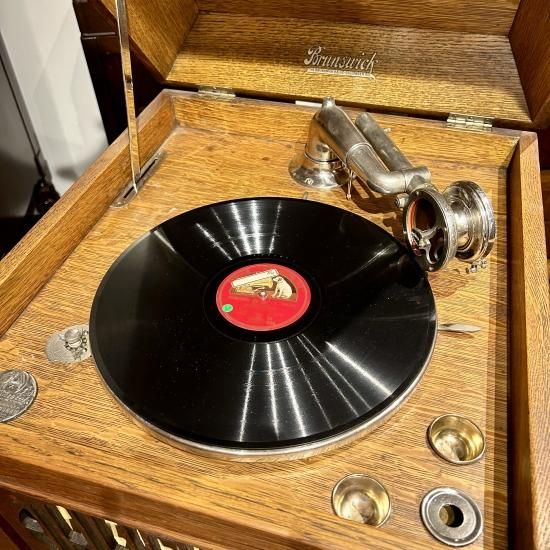 レア！ 日本ポリドール盤 LOUIS ARMSTRONG SP盤 蓄音機 レア