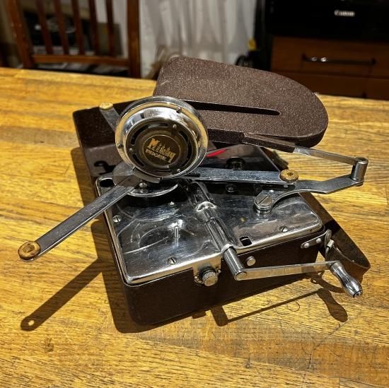 携帯型蓄音機ミッキーフォン | 日本製1940年代 | 1年保証付き 携帯型蓄音機ミッキーフォン | 日本製1940年代 | 1年保証付き
