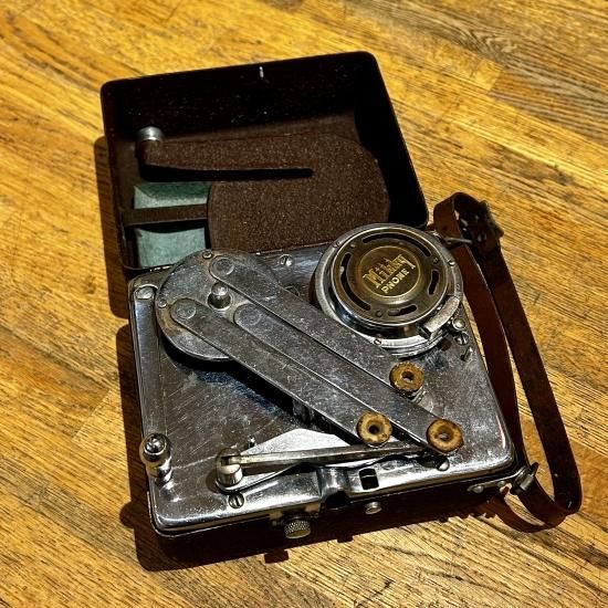 携帯型蓄音機ミッキーフォン | 日本製1940年代 | 1年保証付き 携帯型蓄音機ミッキーフォン | 日本製1940年代 | 1年保証付き