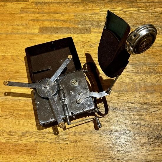 携帯型蓄音機ミッキーフォン | 日本製1940年代 | 1年保証付き 携帯型蓄音機ミッキーフォン | 日本製1940年代 | 1年保証付き