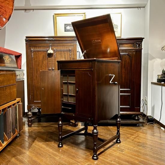 フロア蓄音機 ビクトローラVV4-3(前期型) | 1927年製 | 1年保証 フロア蓄音機 ビクトローラVV4-3(前期型) | 1927年製 | 1年保証