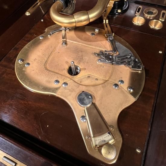 蓄音機 HMV194 | 高級フロア型モデル - 蓄音機とSPレコードの