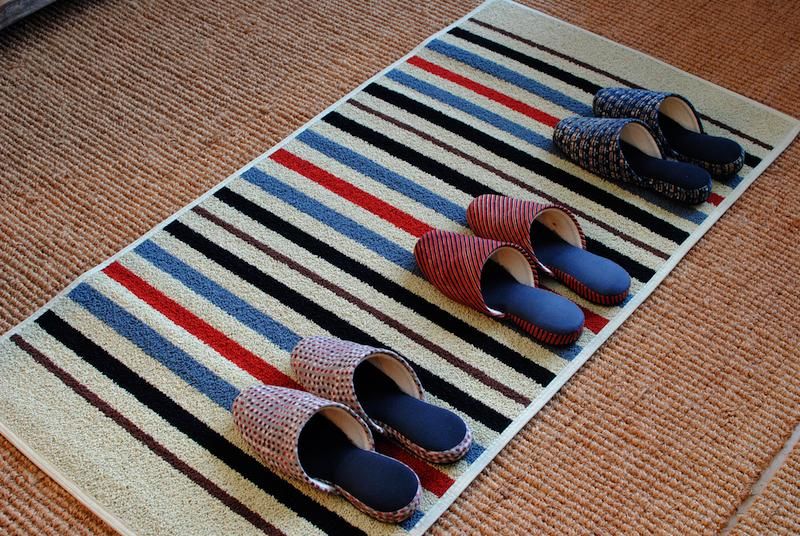 緞通　玄関マット 倉敷緞通】玄関マット大 No.1柄 - 民藝のある暮し「手しごと」