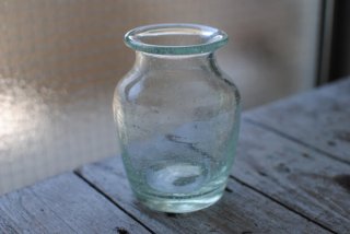 【ニジノハ】壺型花瓶　小　うす泡