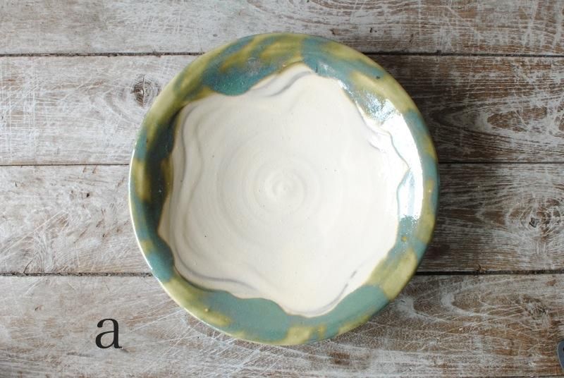 やちむん・読谷】8寸皿 指描き 緑流し - 民藝のある暮し「手