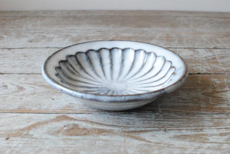 丹波焼・俊彦窯】5寸平鉢 糠釉 - 民藝のある暮し「手しごと」