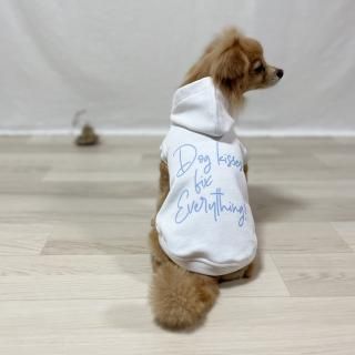 <img class='new_mark_img1' src='https://img.shop-pro.jp/img/new/icons63.gif' style='border:none;display:inline;margin:0px;padding:0px;width:auto;' />Dog kisses fix Everything!/犬用パーカー(ホワイト)/愛犬とお揃い可の商品画像