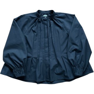 <img class='new_mark_img1' src='https://img.shop-pro.jp/img/new/icons47.gif' style='border:none;display:inline;margin:0px;padding:0px;width:auto;' />tuck tuck blouse 