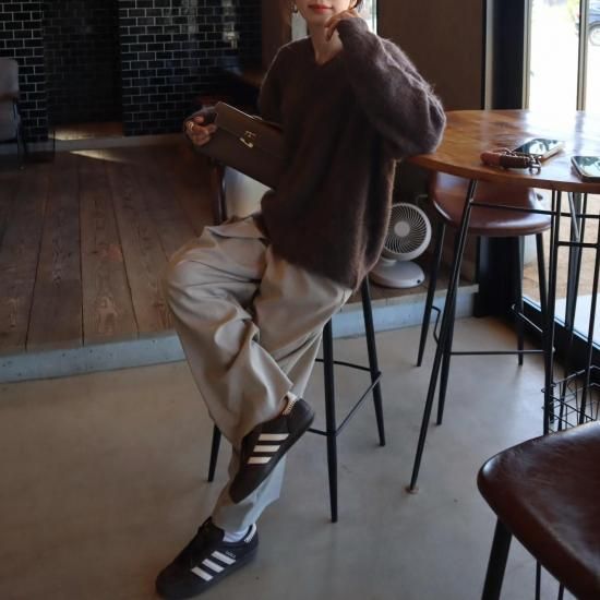 予約]mohair V neck knit