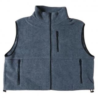 <img class='new_mark_img1' src='https://img.shop-pro.jp/img/new/icons47.gif' style='border:none;display:inline;margin:0px;padding:0px;width:auto;' />[ͽ]short fleece vest