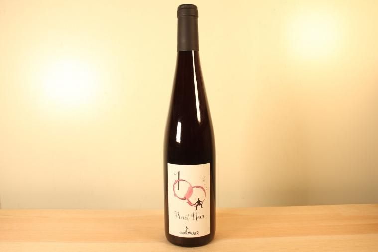 Pinot Noir
ԥΡΥ100%