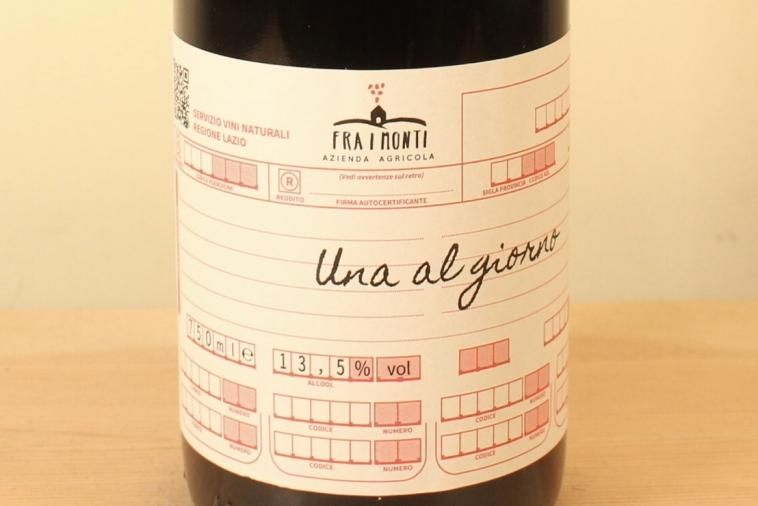 Una al giorno
ʡ롦2019