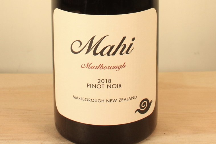 Mahi Marlborough Pinot Noir
マヒ マールボロ ピノノワール　2018