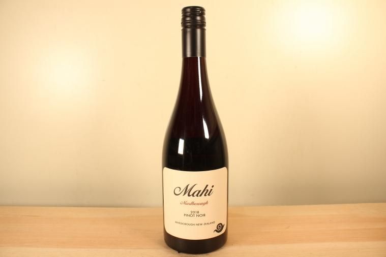 Mahi Marlborough Pinot Noir
ޥ ޡܥ ԥΥΥ롡2018